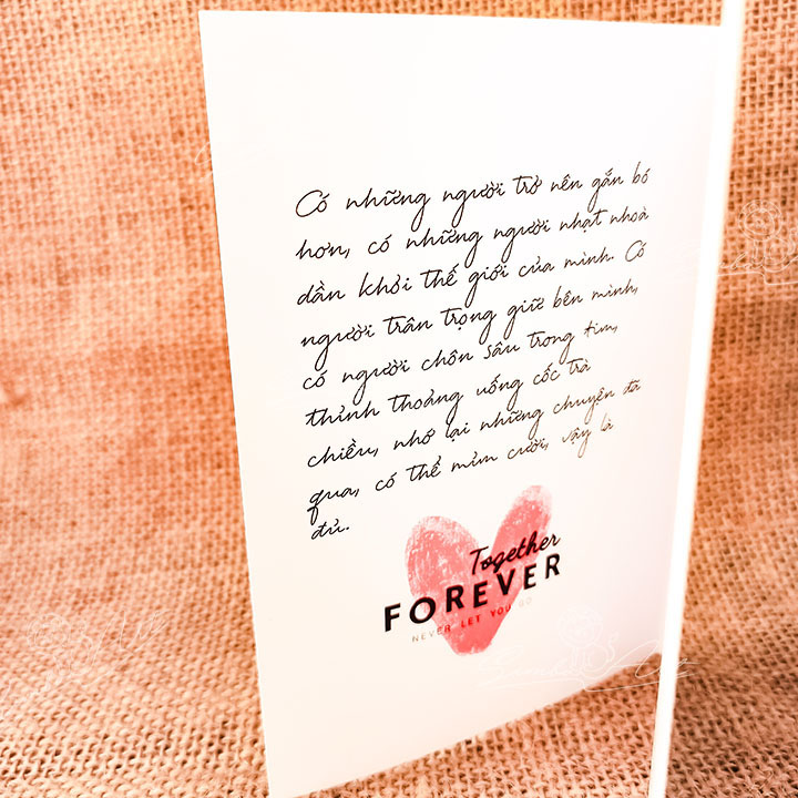 Mẫu thiệp Valentine 2024 sẽ mang đến cho bạn cơ hội lựa chọn những thiệp đẹp và duyên dáng nhất. Hãy lựa chọn thiệp Valentine phù hợp với phong cách của mình và gửi những thông điệp yêu thương đầy ý nghĩa nhất đến người mình yêu thương.
